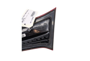 Feu arriere secondaire gauche (feux) CITROEN C4 2 Photo n°3 Feu arriere secondaire gauche (feux) CITROEN C4 2 Photo n°3