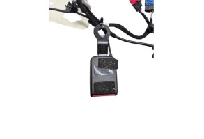 Attache ceinture avant droit DACIA DUSTER 1 Photo n°3