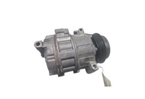 Compresseur clim MERCEDES CLASSE C 204 Photo n°6