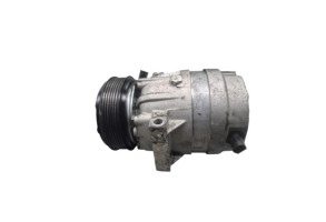 Compresseur clim RENAULT LAGUNA 2 Photo n°4