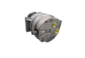 Compresseur clim RENAULT LAGUNA 2 Photo n°5