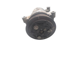 Compresseur clim CITROEN C3 3 Photo n°2