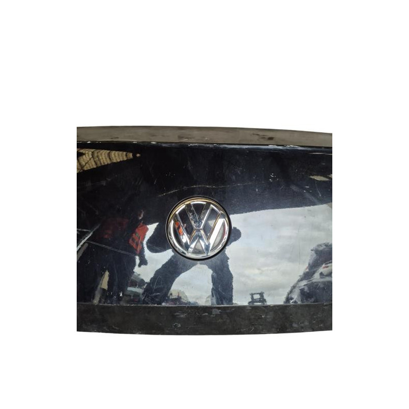 Malle/Hayon arriere VOLKSWAGEN PASSAT 7 Photo n°1
