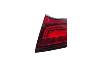 Feu arriere secondaire droit (feux) CITROEN C4 2 Photo n°2 Feu arriere secondaire droit (feux) CITROEN C4 2 Photo n°2