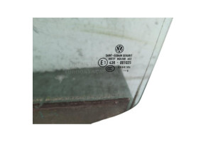 Vitre avant gauche VOLKSWAGEN CADDY 4 Photo n°1