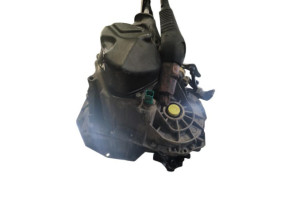 Boite de vitesses RENAULT CLIO 4 Photo n°2
