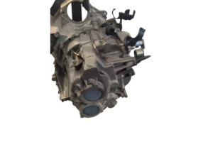 Boite de vitesses MITSUBISHI COLT 6 Photo n°4
