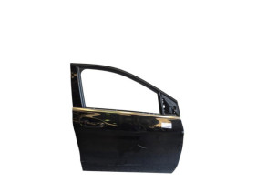 Porte avant droit MERCEDES CLASSE B 246 Photo n°1