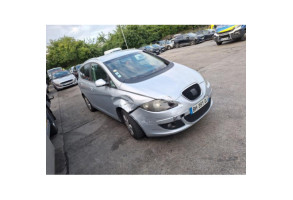 Calandre SEAT ALTEA Photo n°7