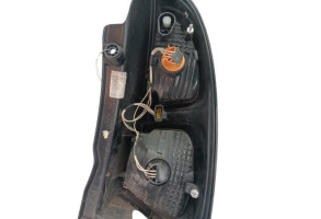 Feu arriere principal gauche (feux) CITROEN C3 PICASSO Photo n°2 Feu arriere principal gauche (feux) CITROEN C3 PICASSO Photo n°2