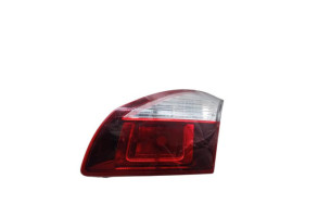 Feu arriere secondaire droit (feux) RENAULT MEGANE 3 Photo n°1