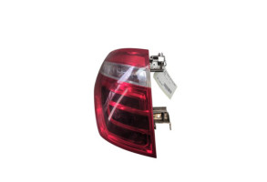 Feu arriere principal gauche (feux) CITROEN C4 PICASSO 1 Photo n°4 Feu arriere principal gauche (feux) CITROEN C4 PICASSO 1 Photo n°4