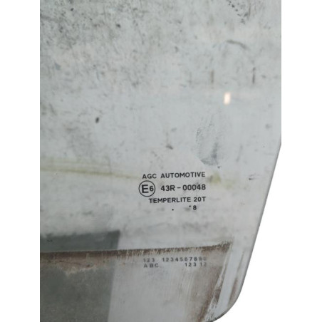 Vitre avant gauche TOYOTA AYGO 2