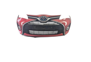 Pare choc avant TOYOTA YARIS 3 Photo n°2