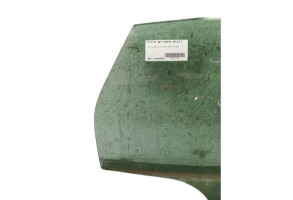 Vitre arriere droit FORD FOCUS 3 Photo n°2 Vitre arriere droit FORD FOCUS 3 Photo n°2