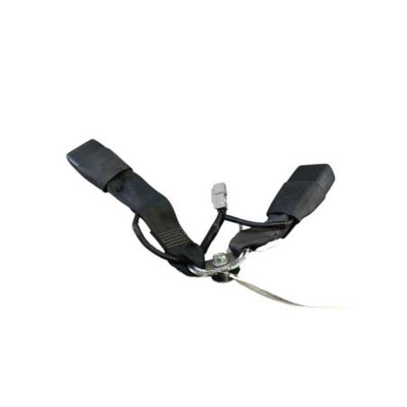Attache ceinture arriere gauche TOYOTA YARIS 3