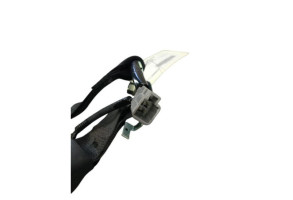 Attache ceinture arriere gauche TOYOTA YARIS 3 Photo n°2