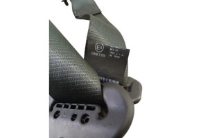 Ceinture arriere droit TOYOTA YARIS 3 Photo n°4