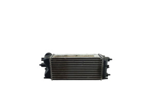 Echangeur air (Intercooler) FORD FIESTA 6 Photo n°3 Echangeur air (Intercooler) FORD FIESTA 6 Photo n°3