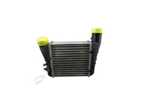 Echangeur air (Intercooler) AUDI A4 2 Photo n°1