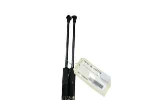 Verin de coffre TOYOTA YARIS 3 Photo n°5