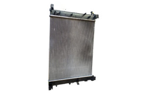 Radiateur eau RENAULT CAPTUR 1 Photo n°5 Radiateur eau RENAULT CAPTUR 1 Photo n°5