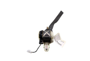 Ceinture avant gauche RENAULT CLIO 3 Photo n°3 Ceinture avant gauche RENAULT CLIO 3 Photo n°3