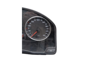 Compteur VOLKSWAGEN SCIROCCO 3 Photo n°2 Compteur VOLKSWAGEN SCIROCCO 3 Photo n°2