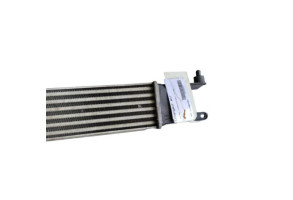 Echangeur air (Intercooler) ALFA ROMEO MITO Photo n°1 Echangeur air (Intercooler) ALFA ROMEO MITO Photo n°1