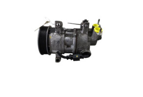 Compresseur clim CITROEN C3 2 Photo n°4 Compresseur clim CITROEN C3 2 Photo n°4