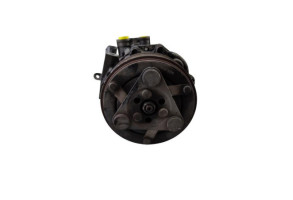 Compresseur clim ALFA ROMEO MITO Photo n°2 Compresseur clim ALFA ROMEO MITO Photo n°2