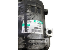 Compresseur clim ALFA ROMEO MITO Photo n°4 Compresseur clim ALFA ROMEO MITO Photo n°4