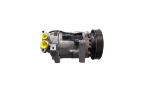 Compresseur clim RENAULT CLIO 4 Photo n°4