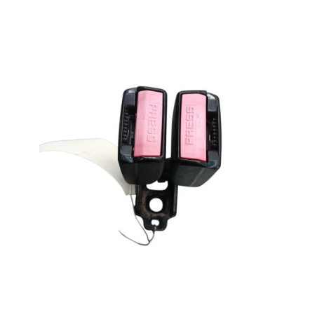 Attache ceinture arriere droit PEUGEOT 307