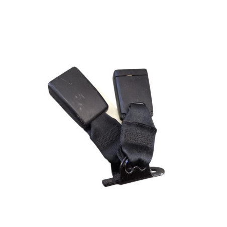 Attache ceinture arriere droit PEUGEOT 208 1
