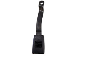 Attache ceinture avant gauche VOLKSWAGEN POLO 4 Photo n°3